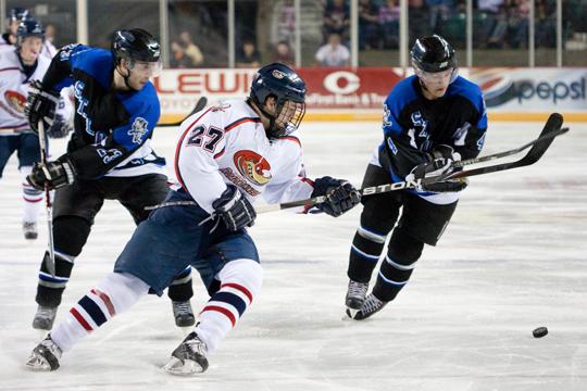 A rivalry renews this weekend when the Topeka RoadRunners play the St. Louis Bandits. The teams are two of the top franchises in the league and play their first series out of four this season.
