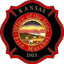 Fighting+flames%3A+Topeka+firefighters+and+police+officers+are+currently+working+to+suppress+the+house+fire+near+campus.+It+poses+no+danger+to+students+or+Washburn+according+to+the+Public+Relations+office.+