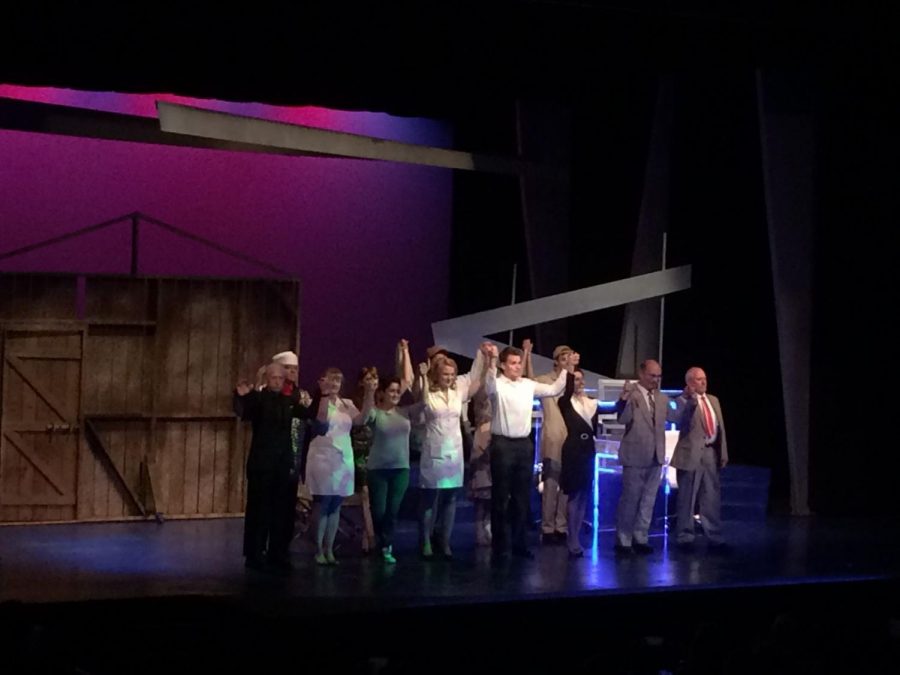 The cast of Comic Potential giving their final bows of the night.