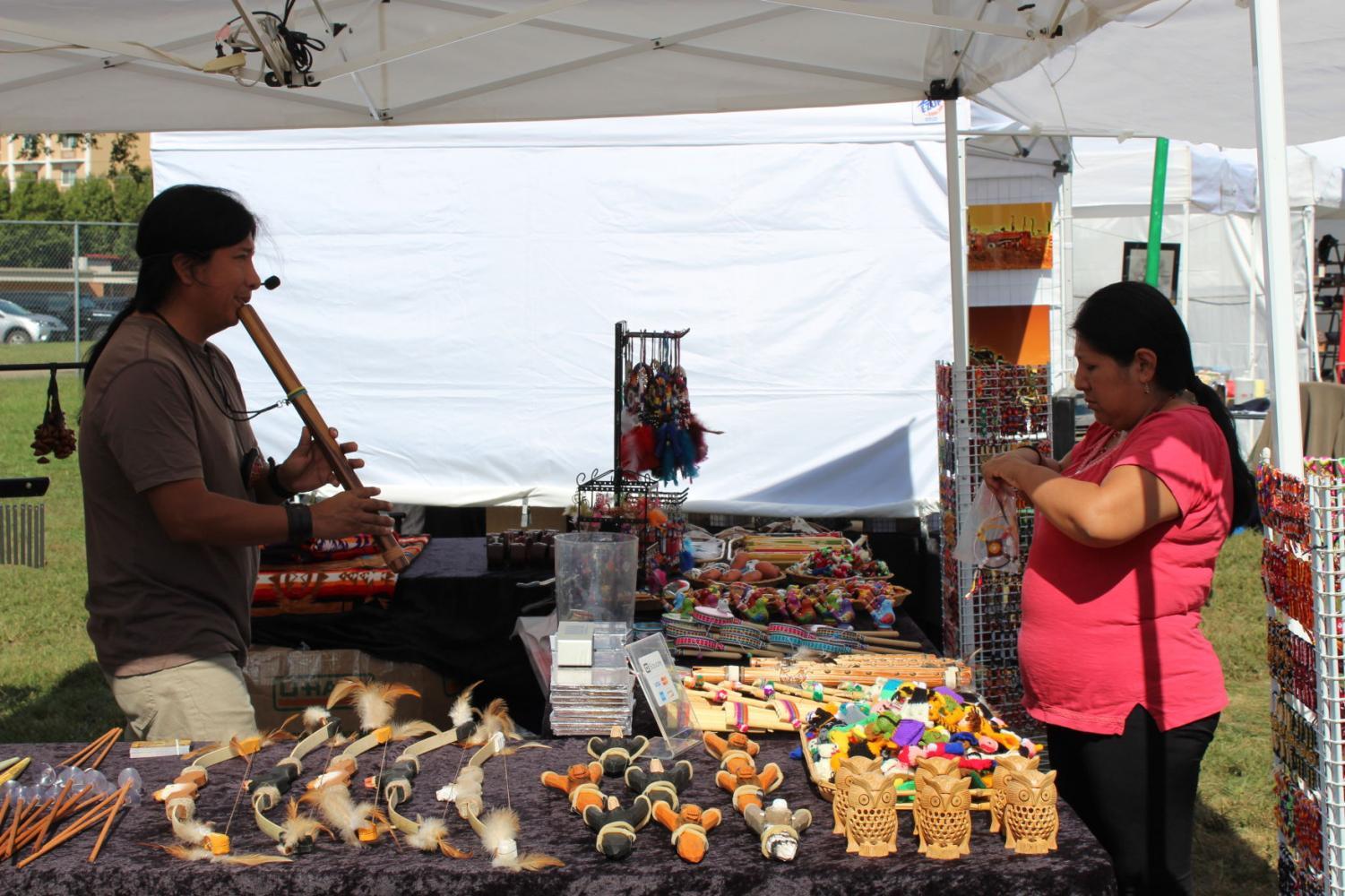 Vendors at Stone’s Folly showcase local art