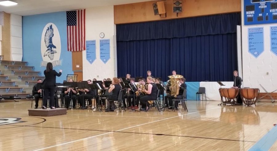 Conductor: Kristina Hernandez, senior music education major and clarinet emphasis, conducts the Rossville Senior High Band at the League Festival. Hernandez is a student teacher and has continued to instruct her students remotely.