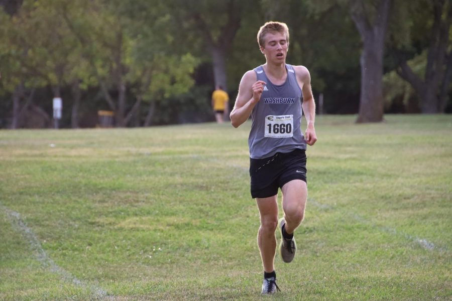 No-man's Land: Gustav Morch leads the Ichabod's on the 3rd mile running in No-man's land. Gustav finished in 25th place earning the team 23 points.