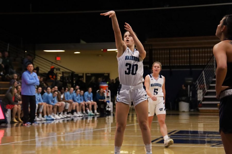 Washburn guard Macy Doebele (30) shoots a free throw Nov. 26, 2021. Doebele finished 2-2 from the line in the game.