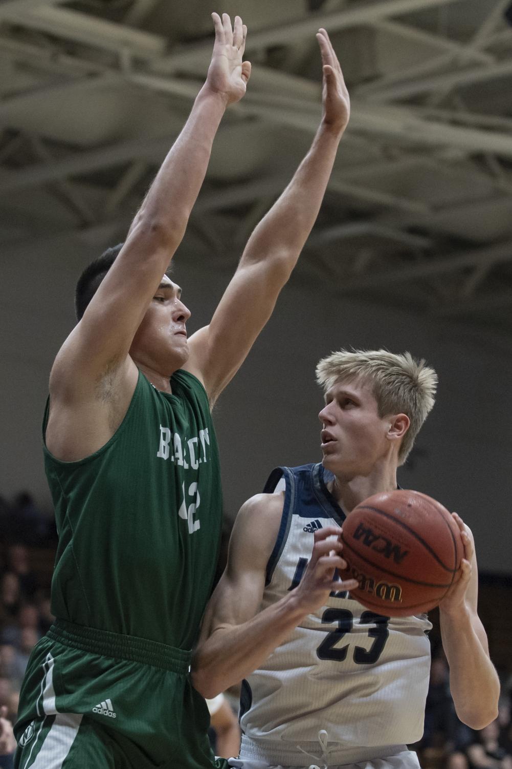 GALLERY: Men's basketball falls to No. 2 Northwest Missouri State