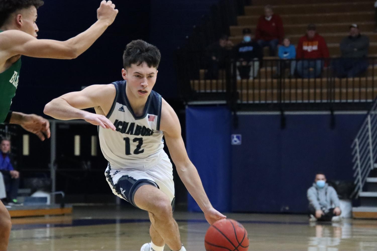 GALLERY: Men's basketball falls to No. 2 Northwest Missouri State