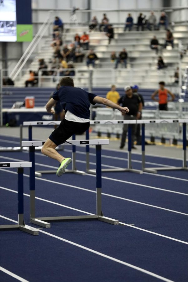 Washburn athlete does some trials for 60m hurdles on Jan 22, 2022, Topeka, Kan.