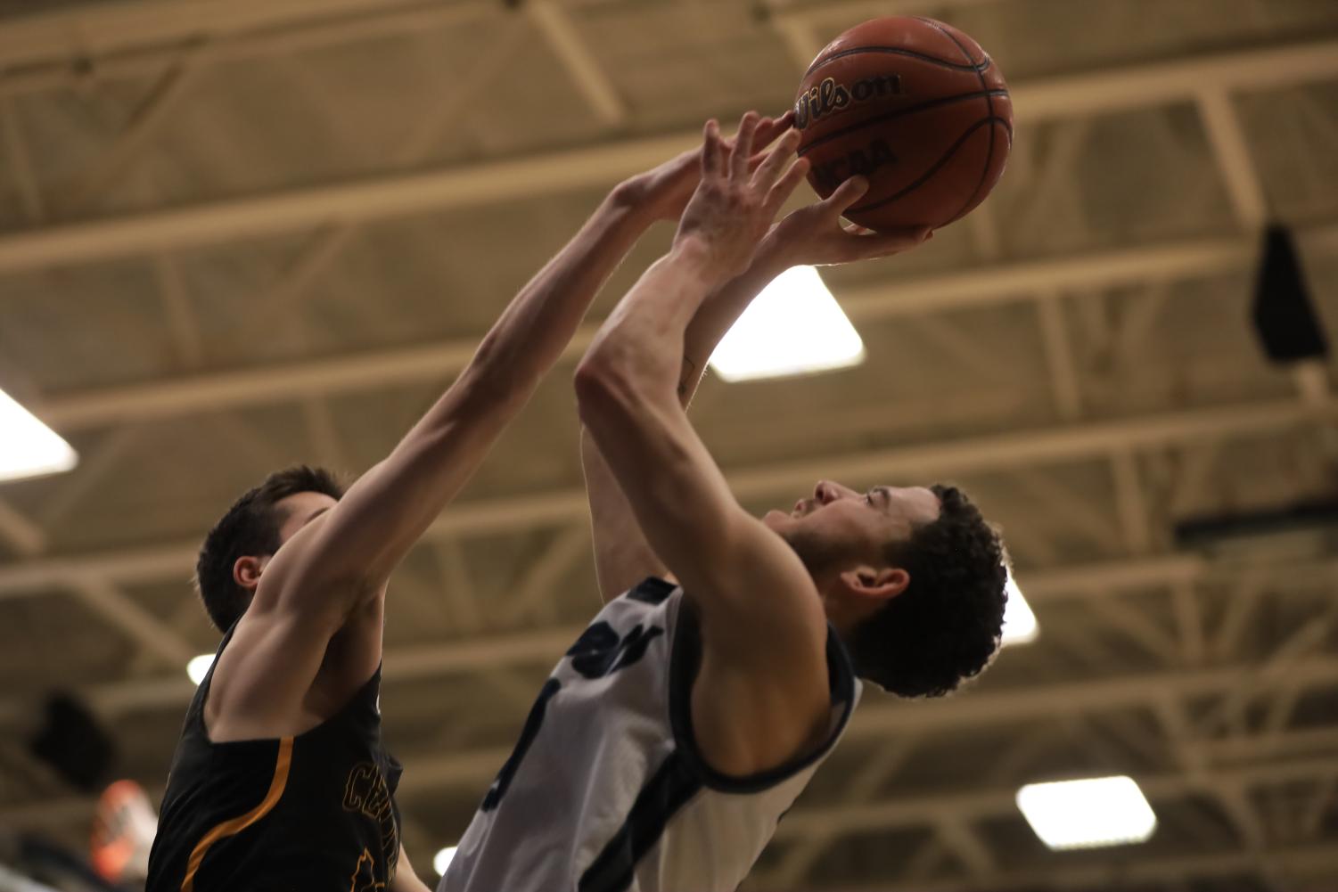 GALLERY: Sights from men's basketball's third straight home win