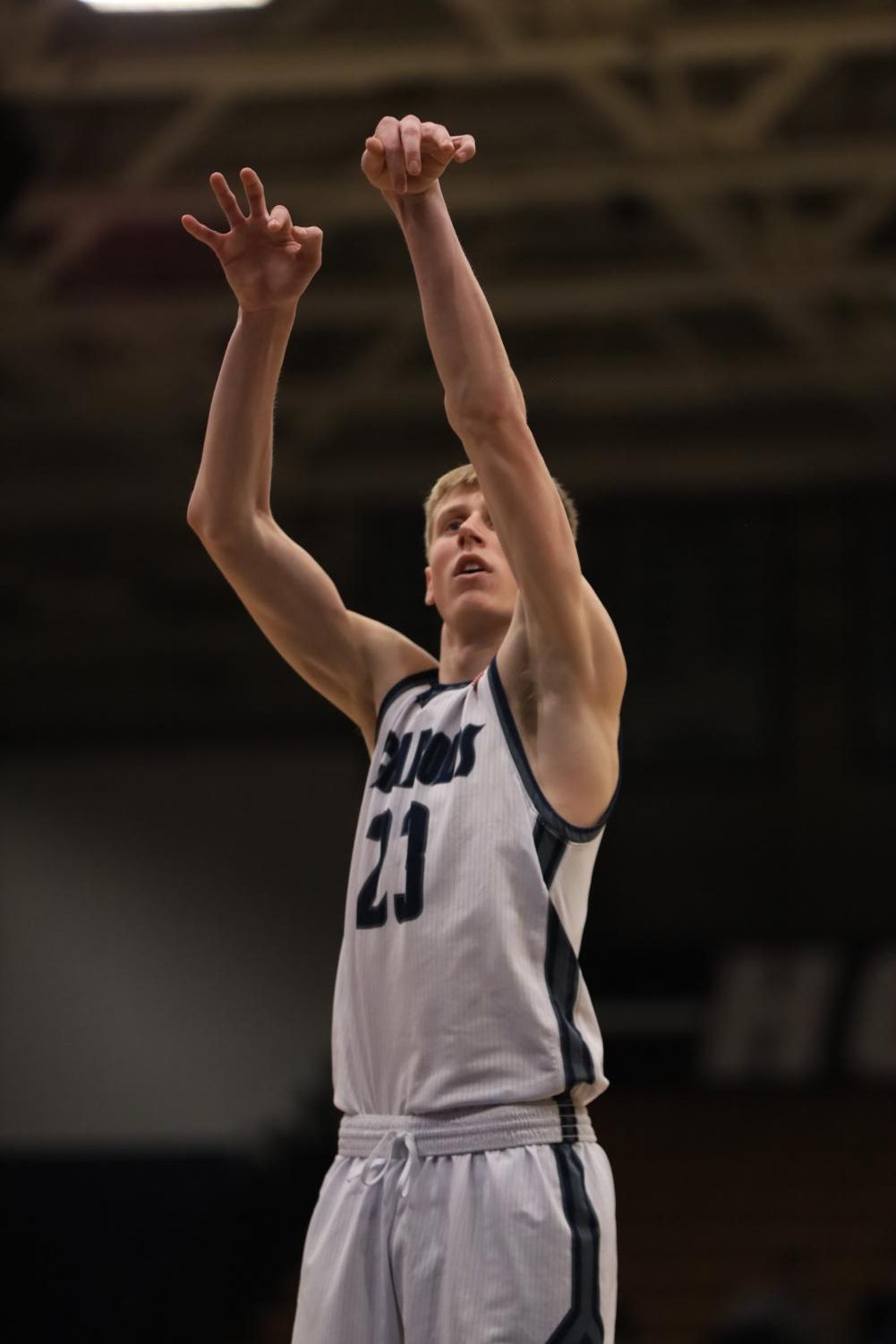 GALLERY: Sights from men's basketball's third straight home win