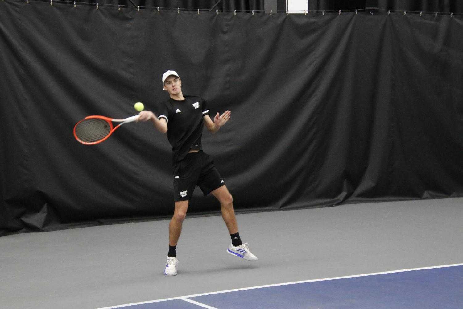 GALLERY: Sights from men's tennis' Saturday sweep