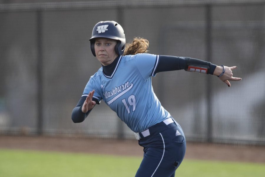 Maddie+Stipsits+%2819%29+runs+to+second+base+Saturday+Feb.+26%2C+2022%2C+at+Washburn+University+in+Topeka%2C+Kansas.+Stipsits+scored+two+runs+in+game+one+of+the+day.