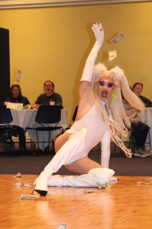 Kora Kay’s first round performance. Washburn University Gaypril’s Drag Show, entitled “Hello Darling” took place on April 15th 2022.