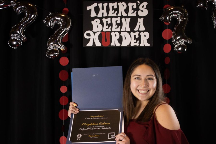 Maggie Cabrera received the DoGood Mass Media Scholarship on April 7, 2022. 