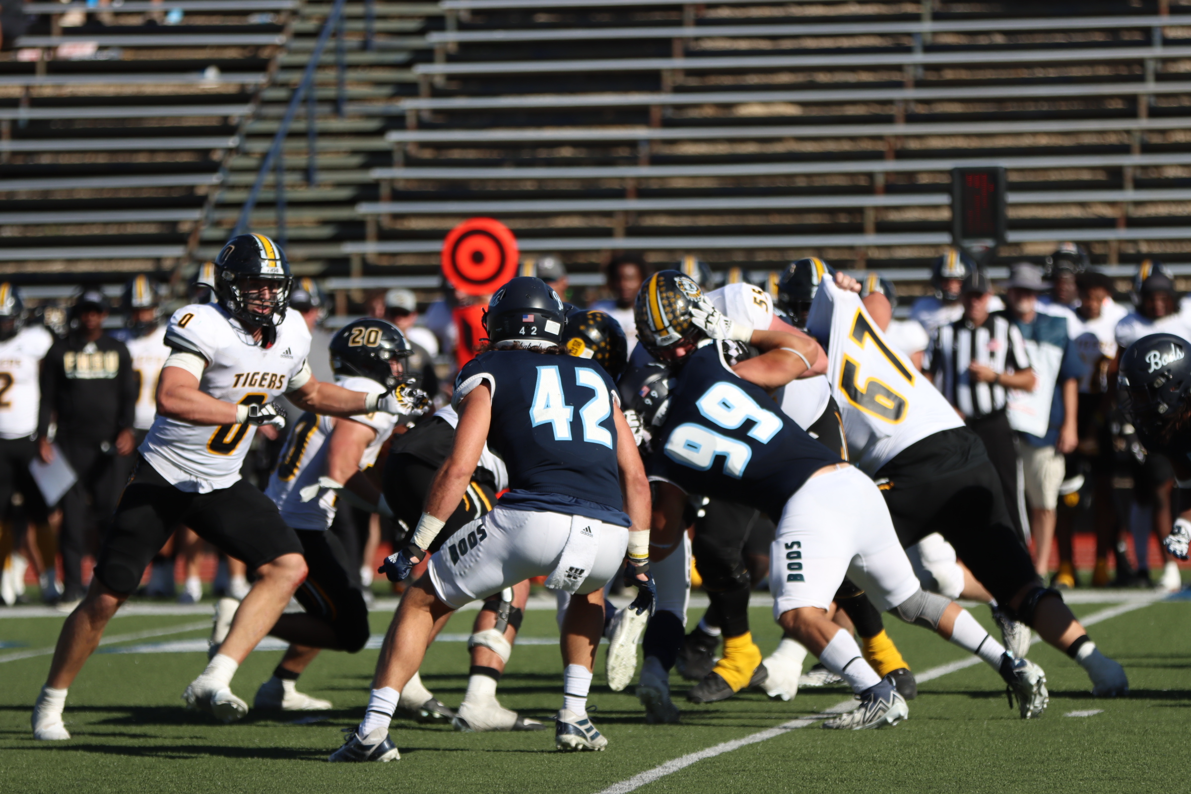 Ichabods lose 28-31 in a close game against Fort Hays