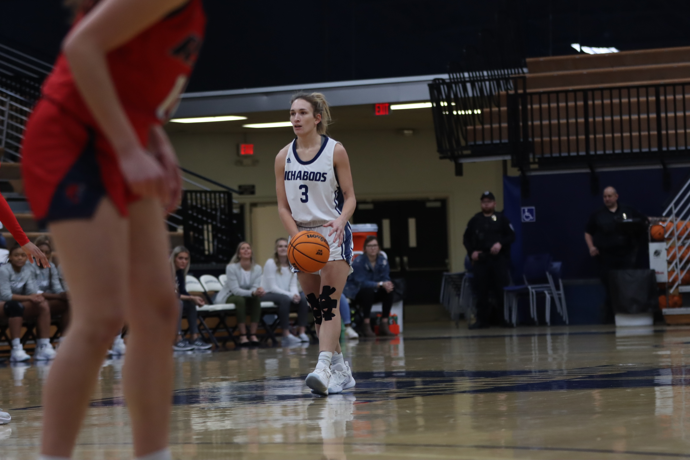 Washburn women’s basketball fight for a sixth win