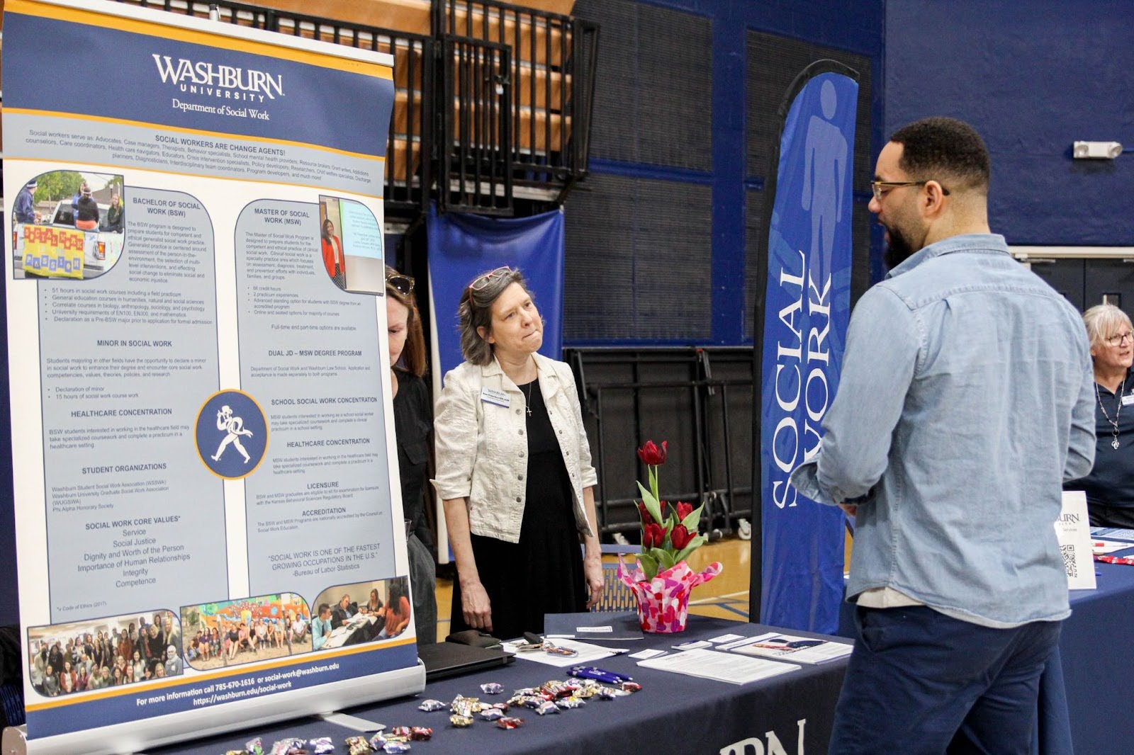 Washburn University also provides academic choices for those who want to upgrade their academic degree or switch majors. There were also free headshots offered by the Washburn Alumni Association for students to update their professional resume profiles.