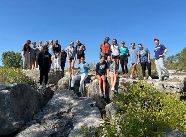 Washburn women's basketball spending time together on a team retreat. The team spent the day at Lake Kahola to build their relationships. Photo courtesy of IchabodWBB on Instagram.