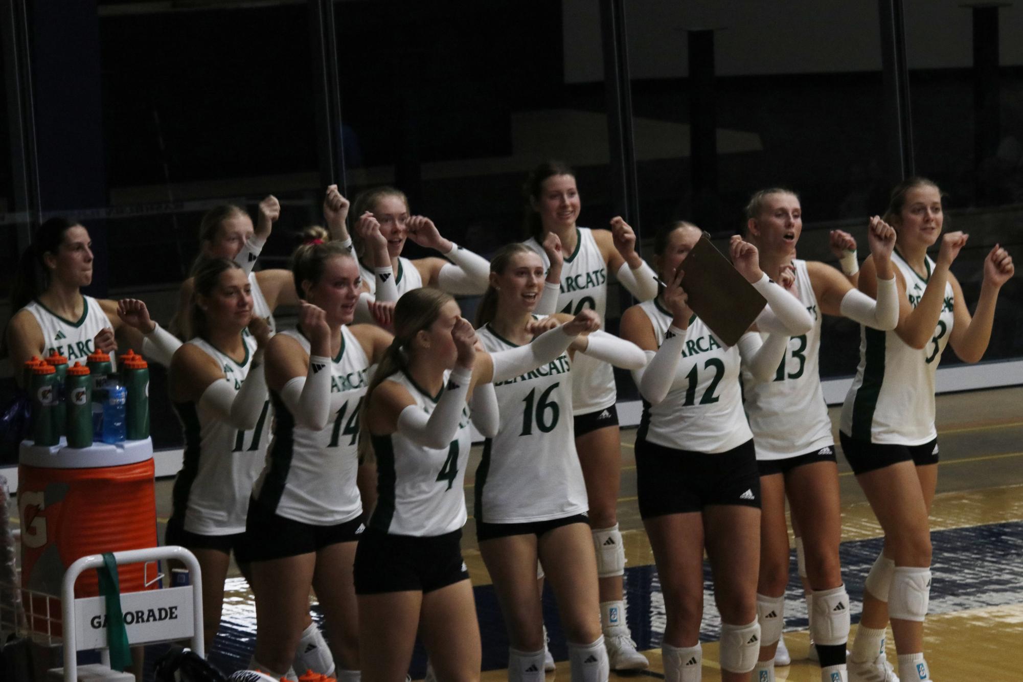 Washburn volleyball stays undefeated at home