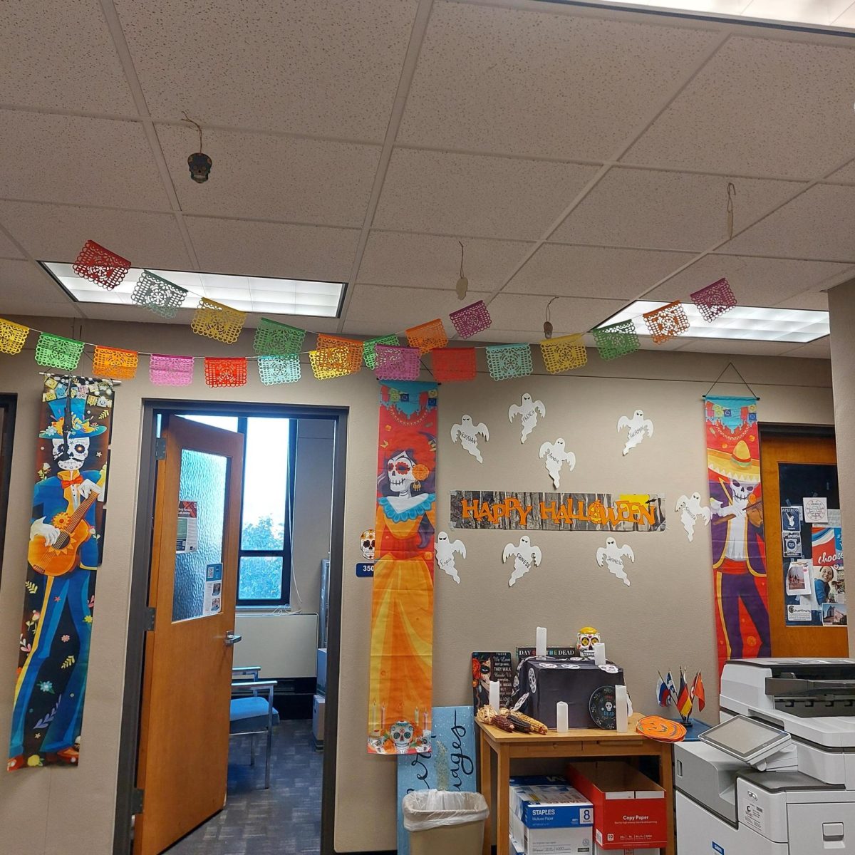 The Spanish Club decorates for the homecoming competitions. The club exists for students to interact with the Spanish language and culture.