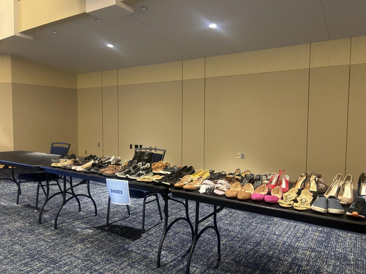 Washburn students trade styles at Clothing Swap