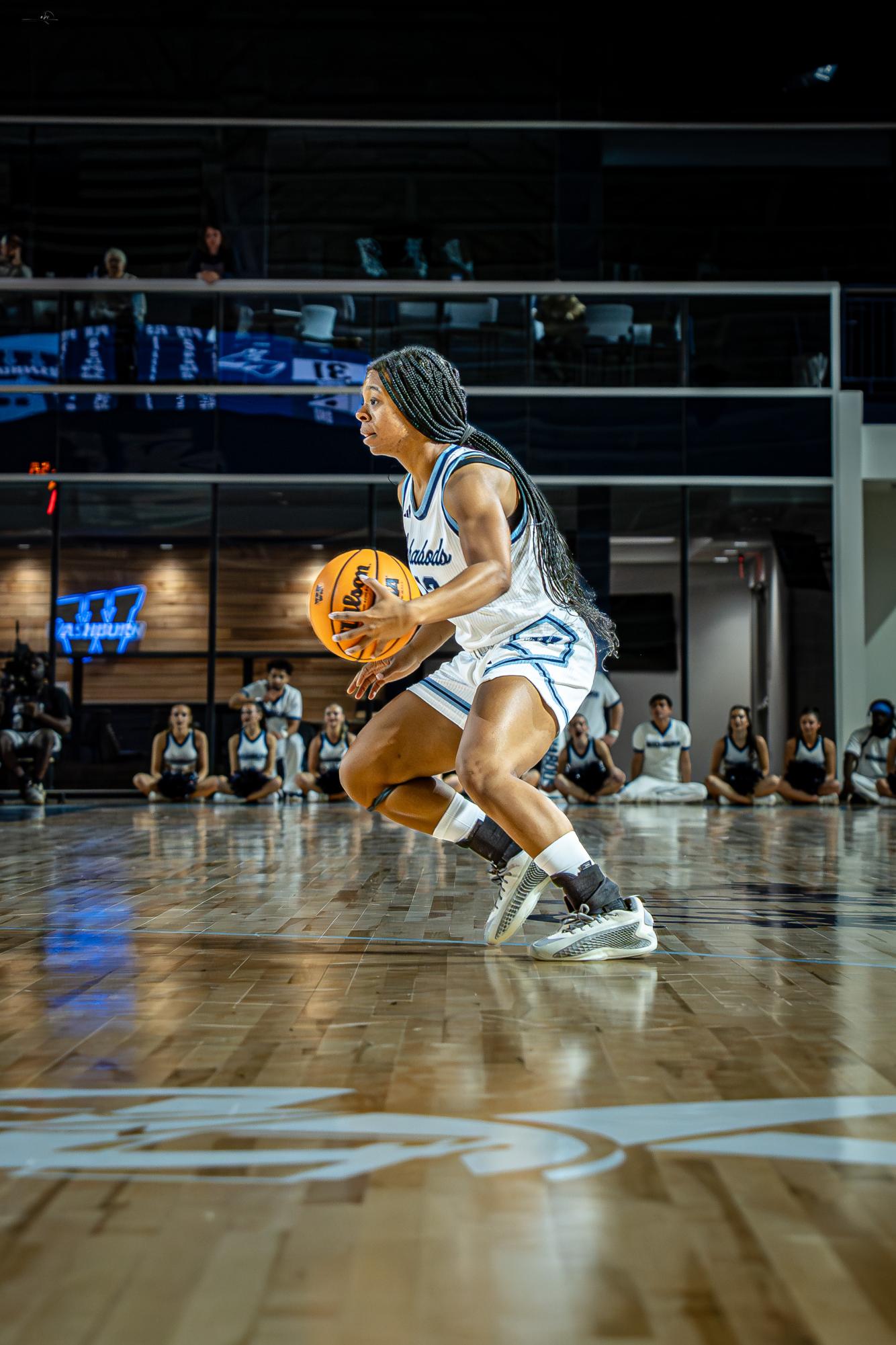 Ichabods take control in home win over the Lopers