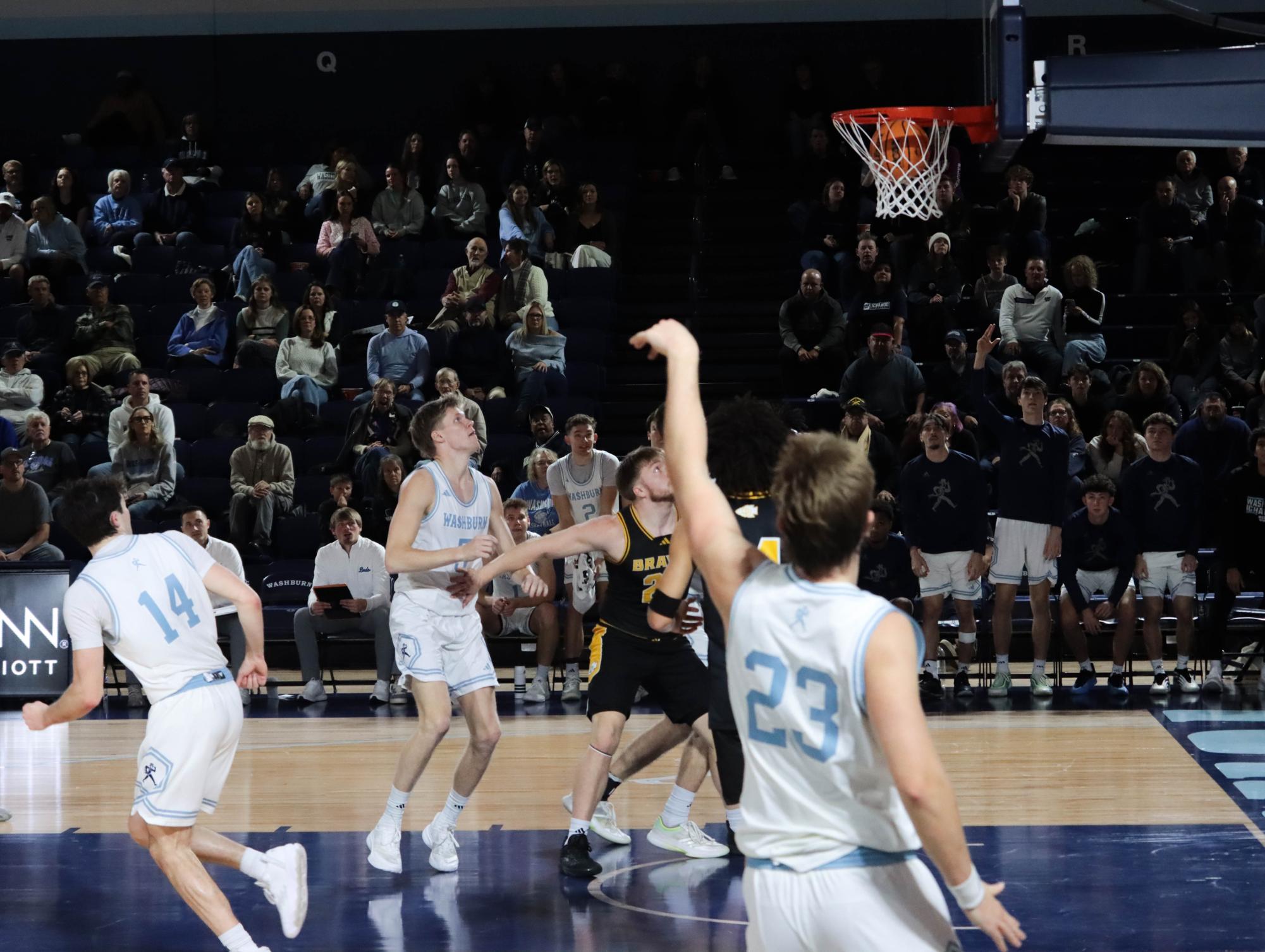 Washburn secures commanding 115–30 win against Ottawa