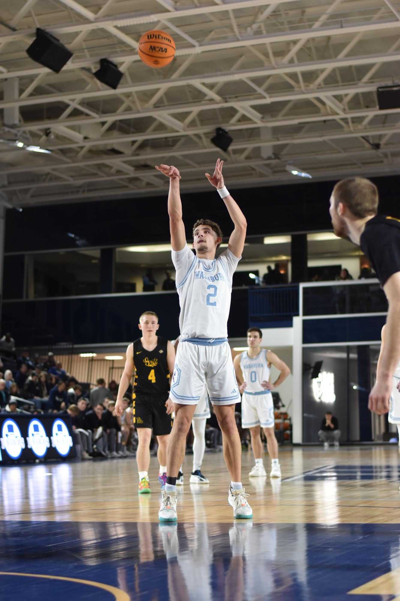 Washburn wins against Western