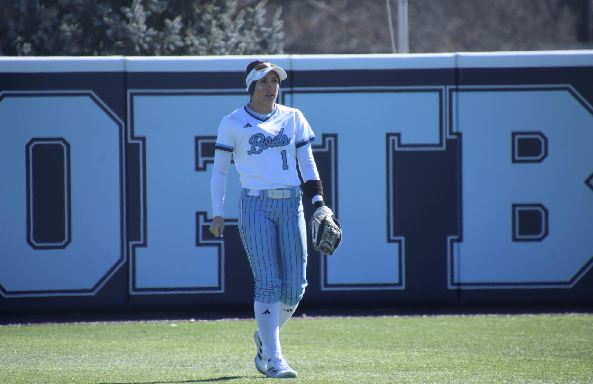 Washburn defeats Minnesota Crookston 5–1