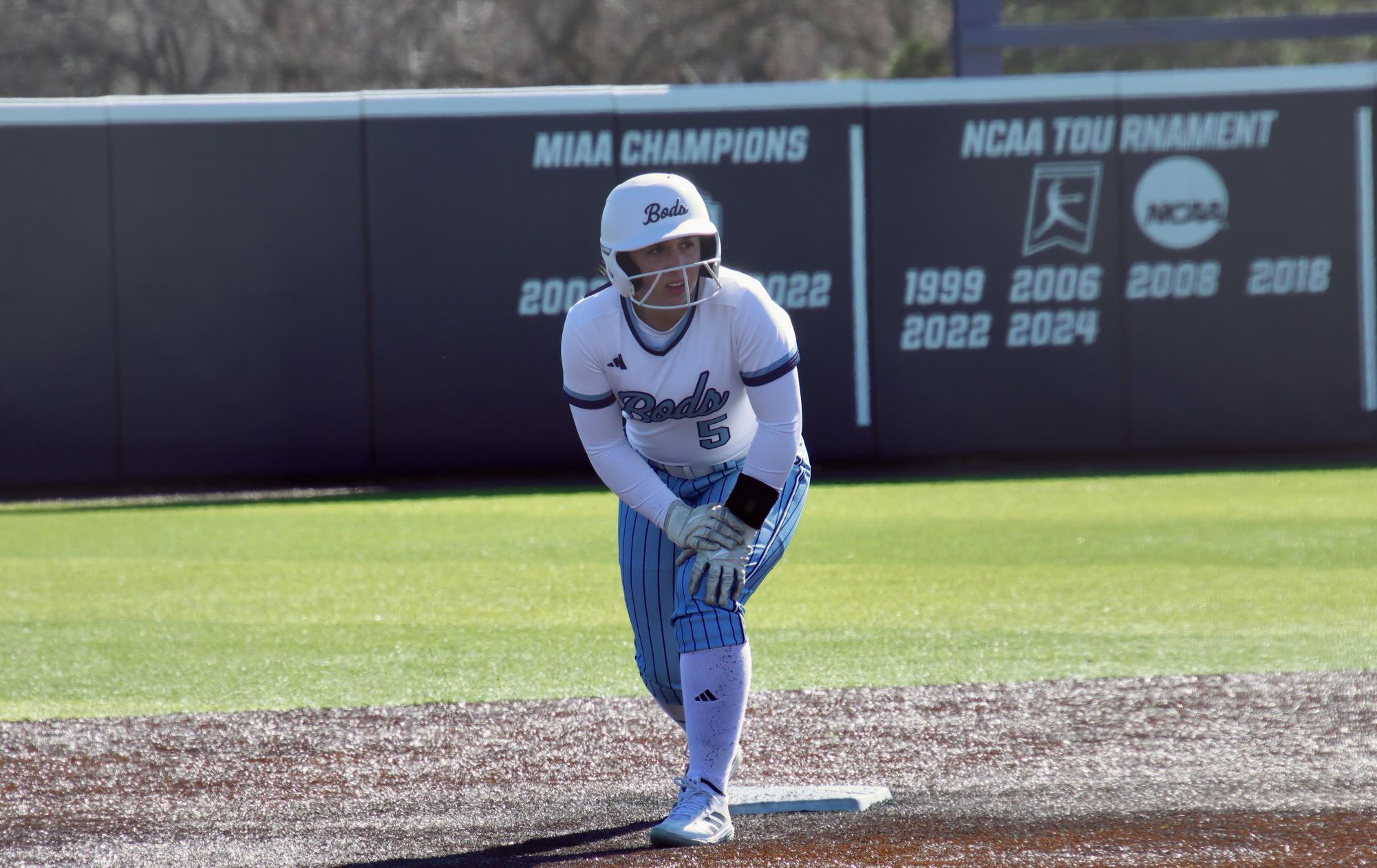 Washburn defeats Minnesota Crookston 5–1