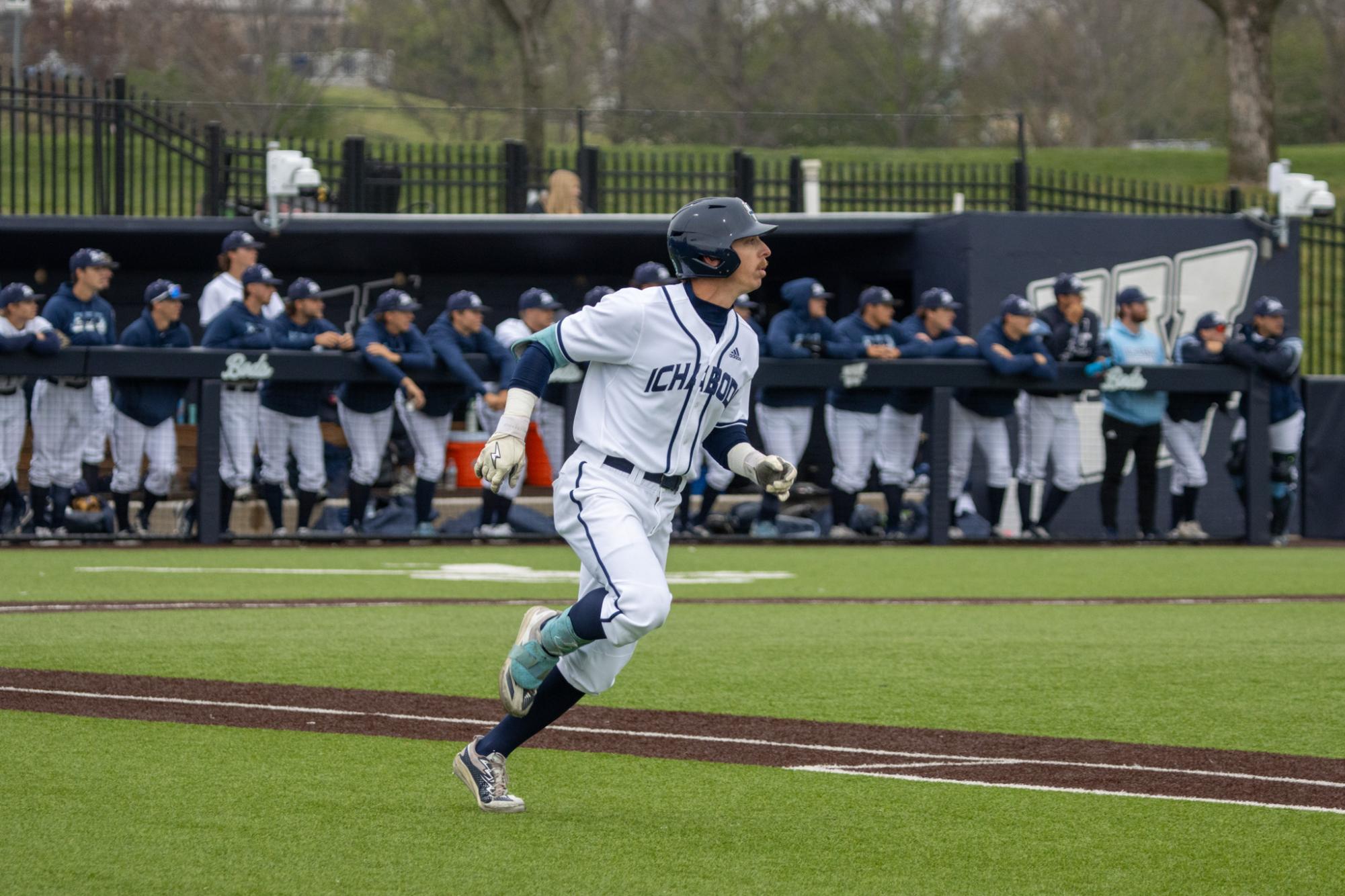 Ichabods dominate Lions in series-clinching 13-3 win