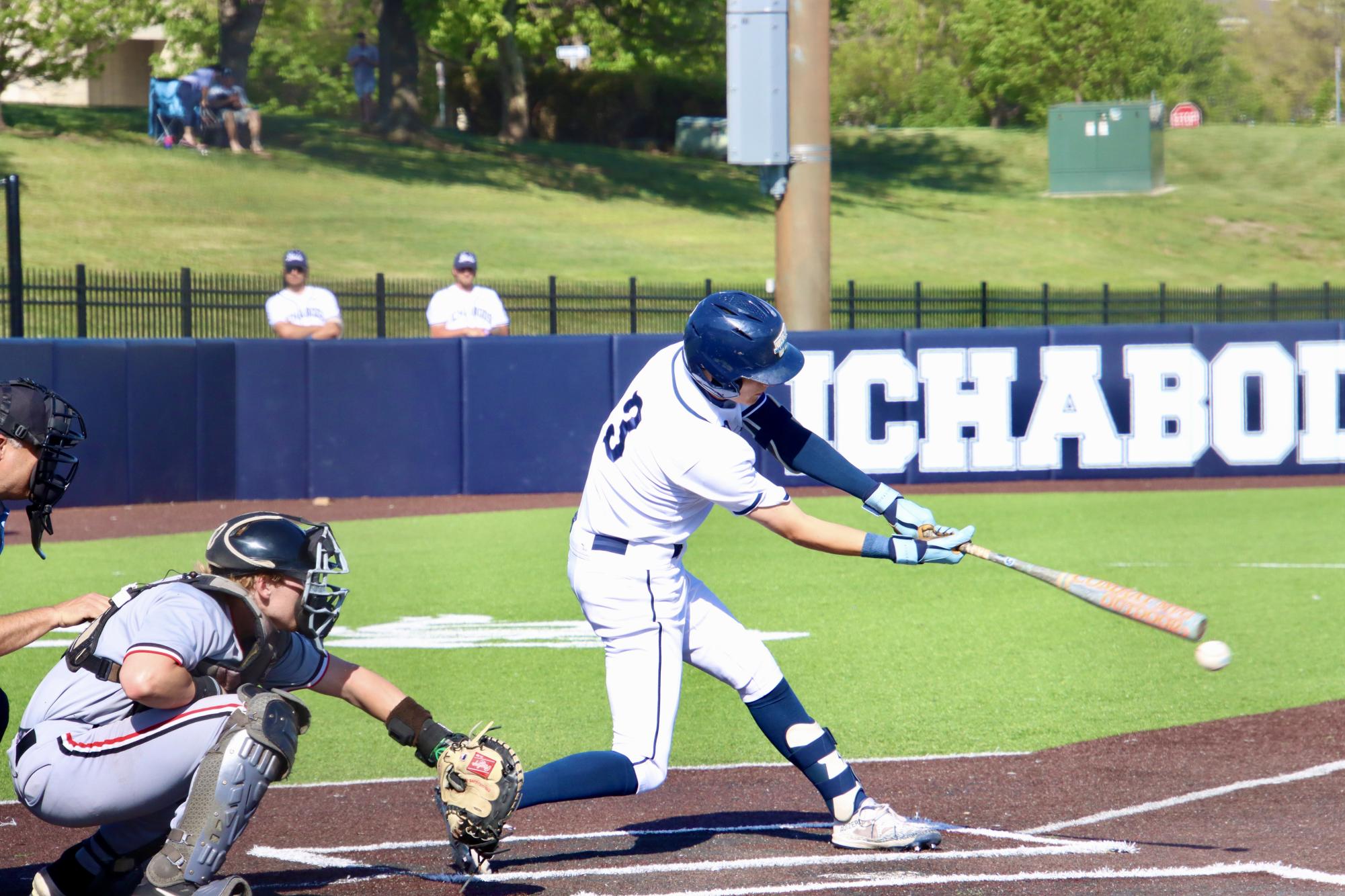 Washburn falls to Central Missouri 7-6 in tight finish