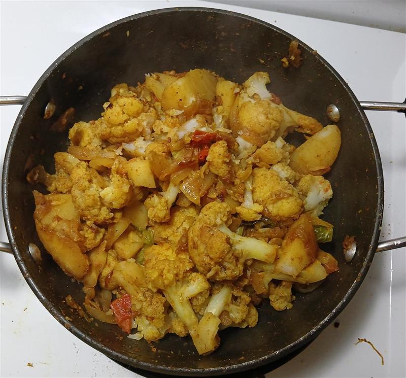A quick Nepali cauliflower recipe for everyday meals