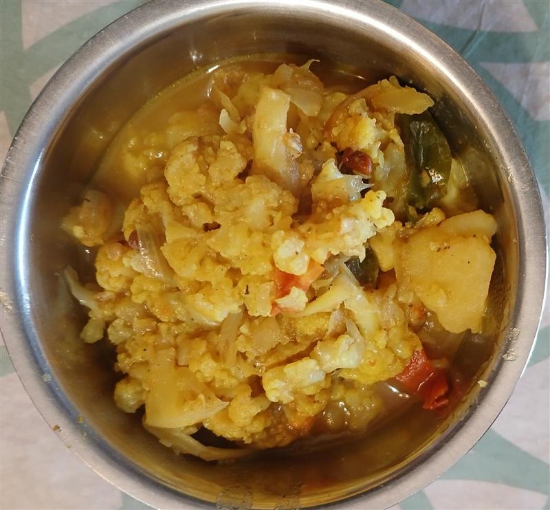A quick Nepali cauliflower recipe for everyday meals