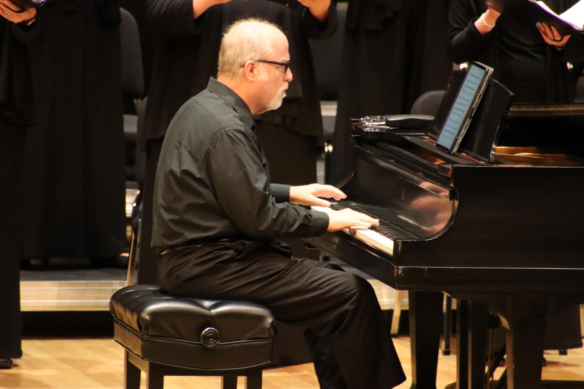 Topeka Festival Singers present 41st season at white concert hall